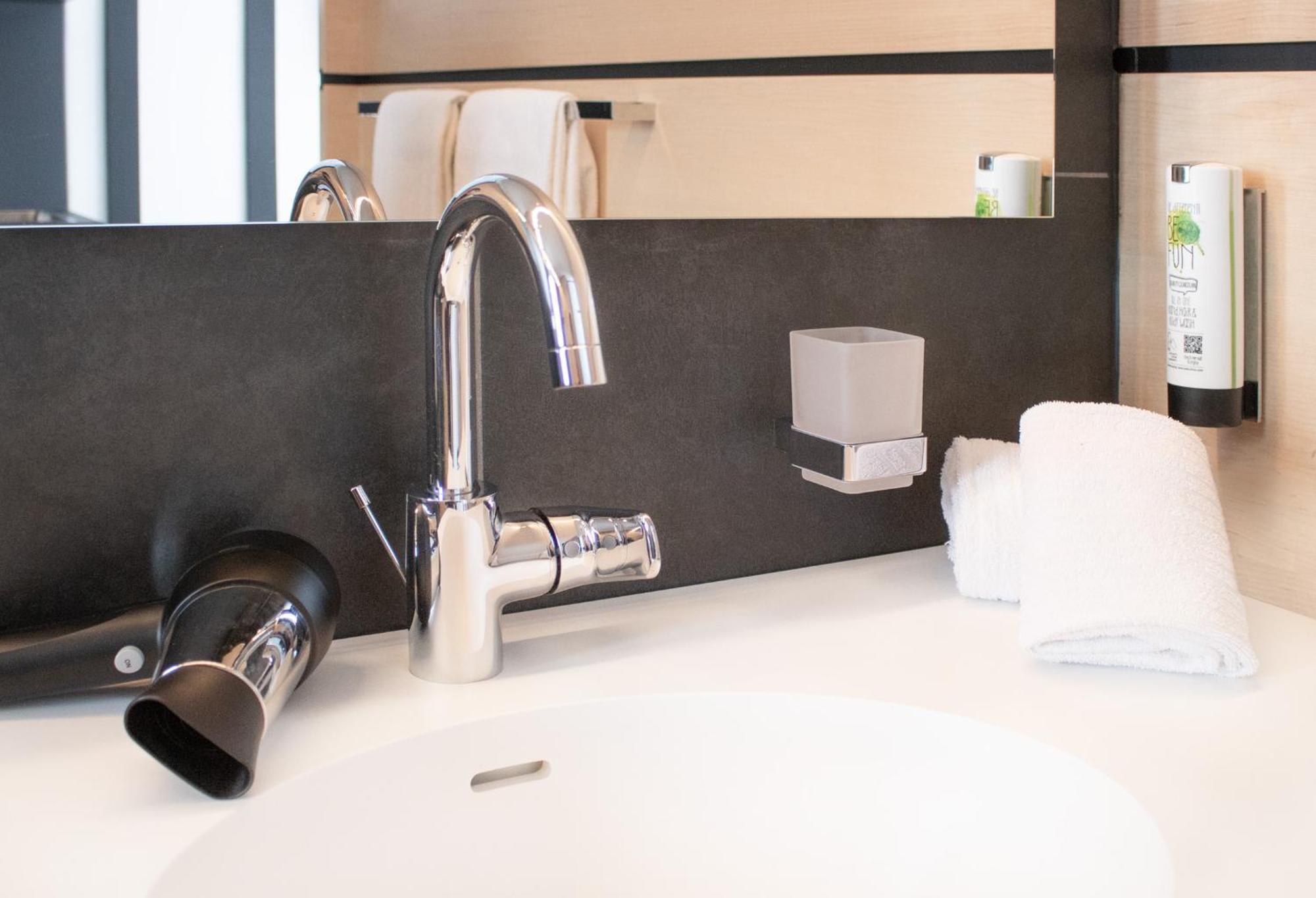Nom Hotel By Wmm Hotels Noerten-Hardenberg Luaran gambar